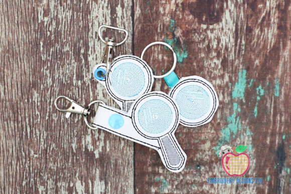 Magnifying Glass Keyfob: A Holiday Review
